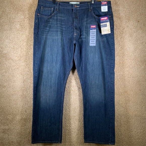WRANGLER Relaxed Straight Leg Mens Dark Blue Denim Jeans Sz 42x30 Cotton Pants - Picture 1 of 9